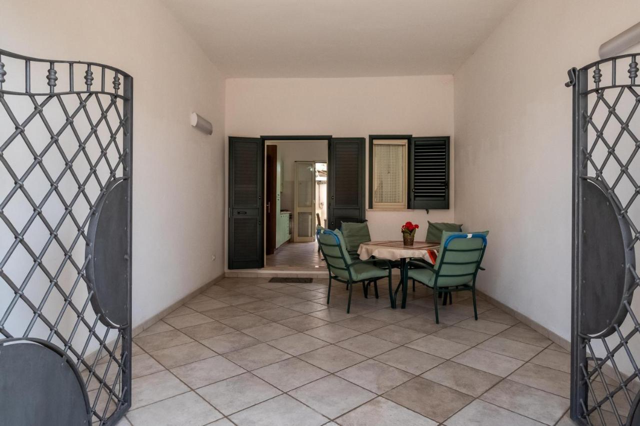 Casa Vacanze Kaloceri Torre dell'Orso Exteriör bild