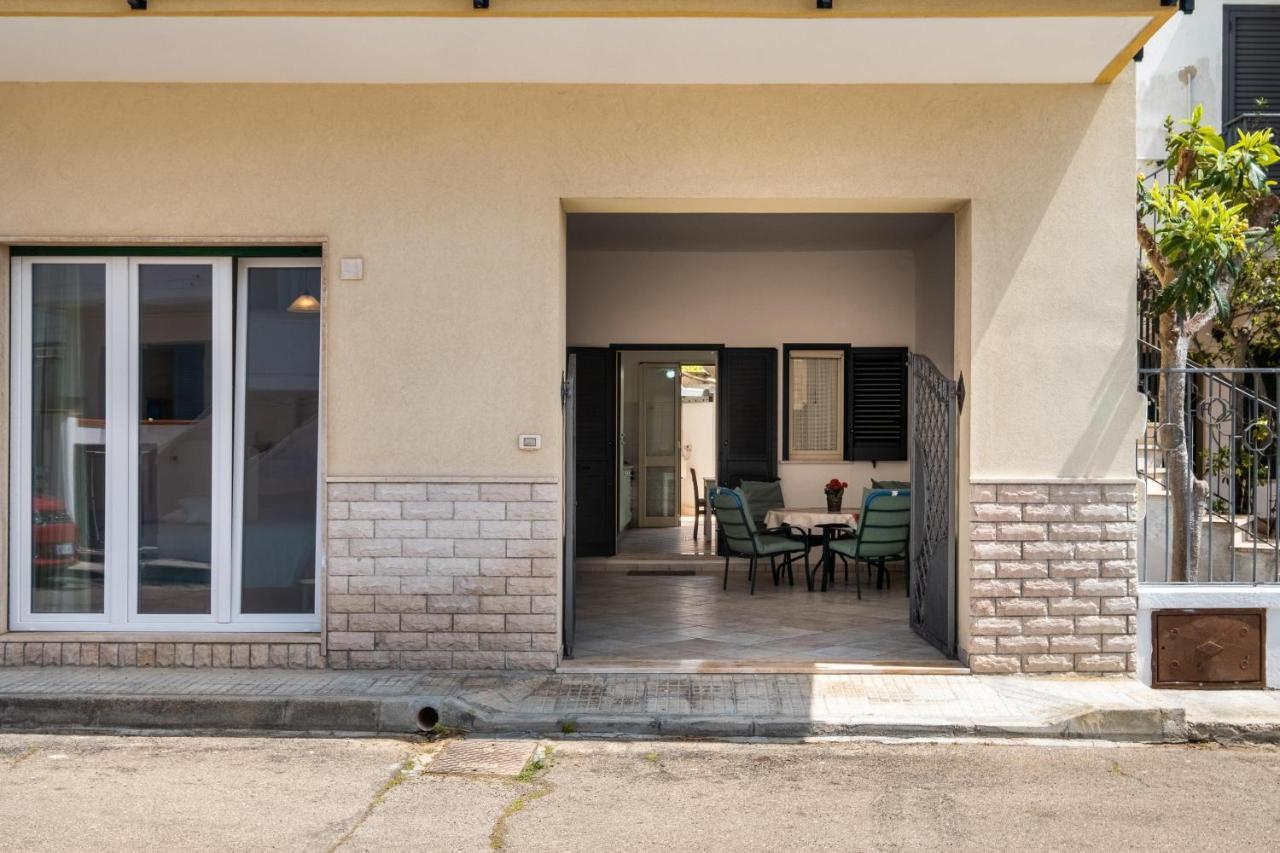Casa Vacanze Kaloceri Torre dell'Orso Exteriör bild